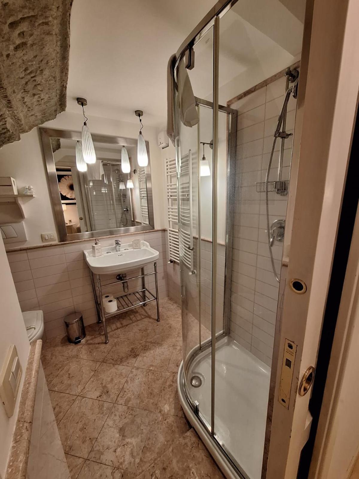 Cozy & Charming Florentine Hideaway By Oteego Флоренция Экстерьер фото